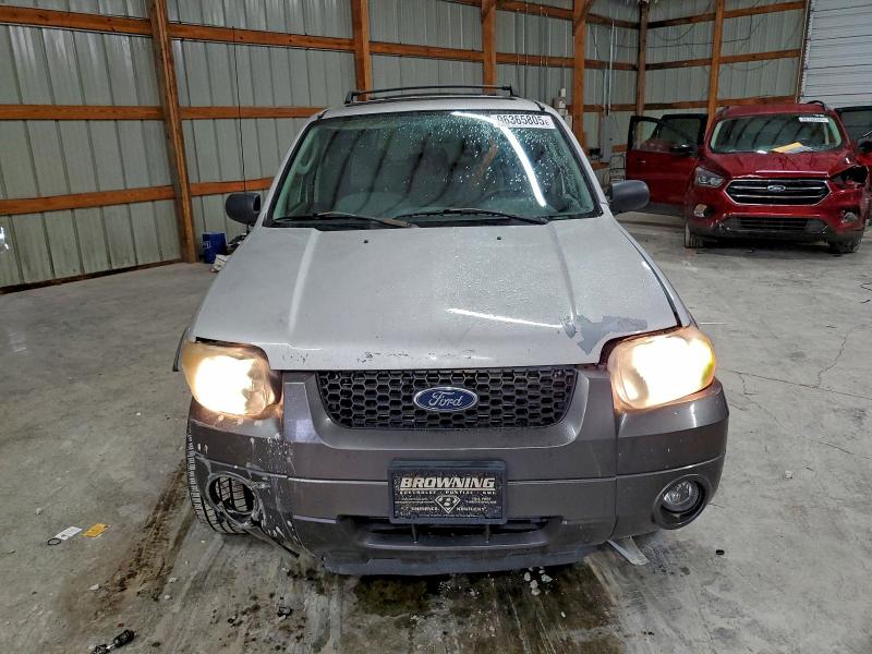 Photo 5 from auction – 2006 FORD ESCAPE XLT with VIN 1FMCU03176KA45158