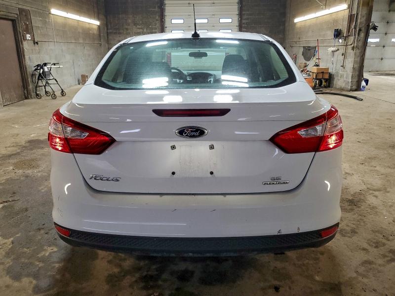 Photo 6 from auction – 2014 FORD FOCUS SE with VIN 1FADP3F24EL418371