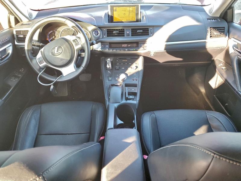 Photo 8 from auction – 2012 LEXUS CT 200 with VIN JTHKD5BH5C2084207