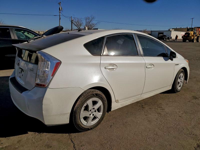Photo 3 from auction – 2011 TOYOTA PRIUS with VIN JTDKN3DU7B0289521