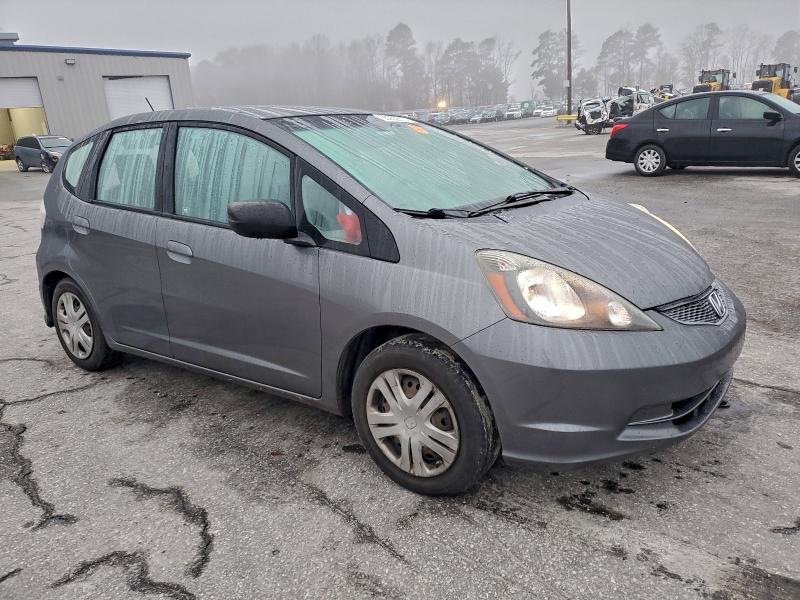 Photo 4 from auction – 2011 HONDA FIT with VIN JHMGE8H36BC010562