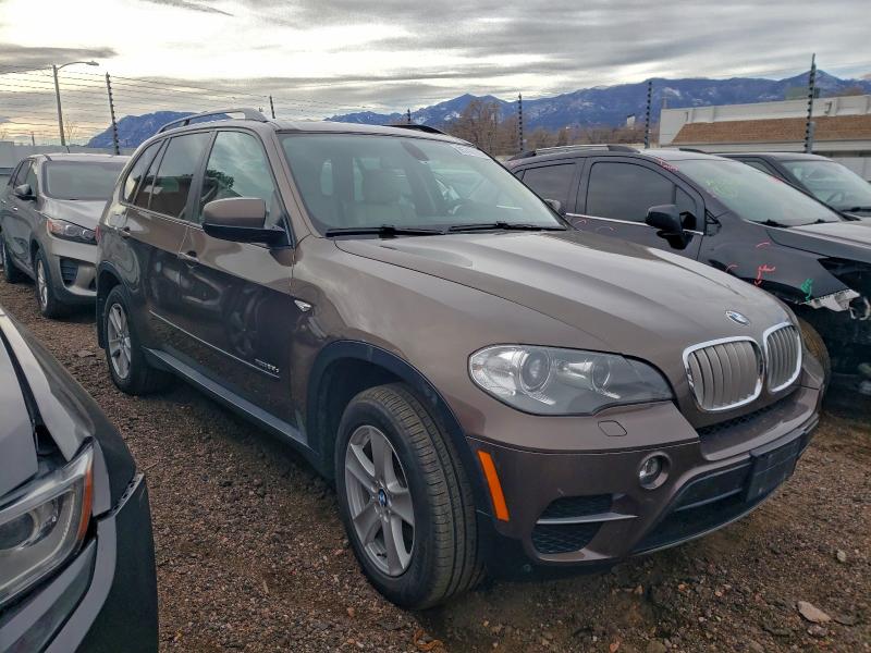 Photo 4 from auction – 2012 BMW X5 XDRIVE3 with VIN 5UXZW0C53C0B88421
