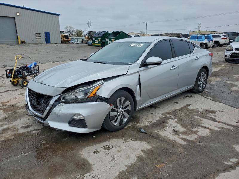 NISSAN ALTIMA S 2020 with VIN 1N4BL4BV1LC253496 - Photo from auction
