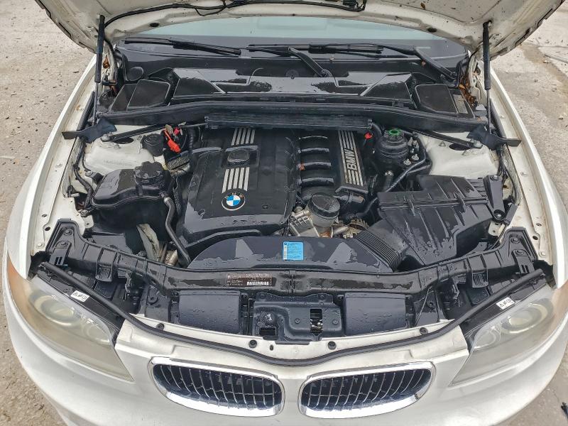 صورة رقم 11 من المزاد - 2011 BMW 128 I مع VIN WBAUL7C55BVJ78739