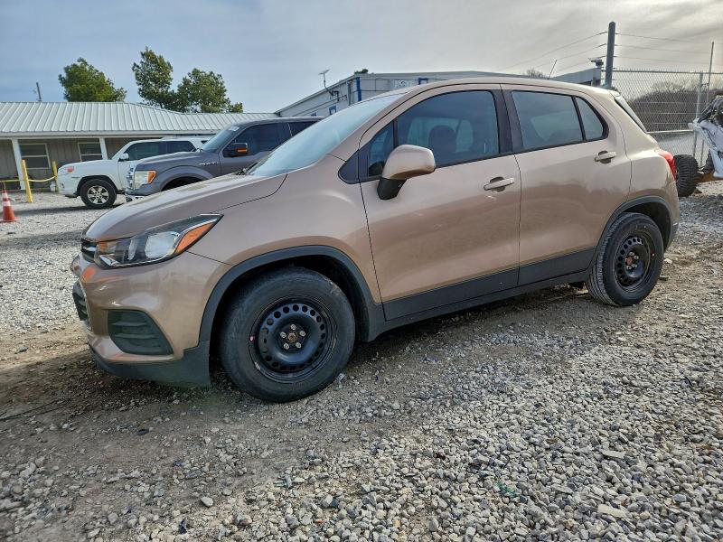 CHEVROLET TRAX LS 2018 with VIN 3GNCJKSB5JL178597 - Photo from auction