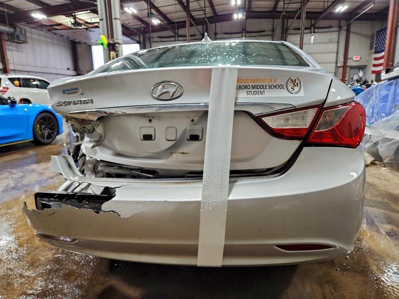 Photo 6 from auction – 2013 HYUNDAI SONATA with VIN 5NPEB4AC3DH624349