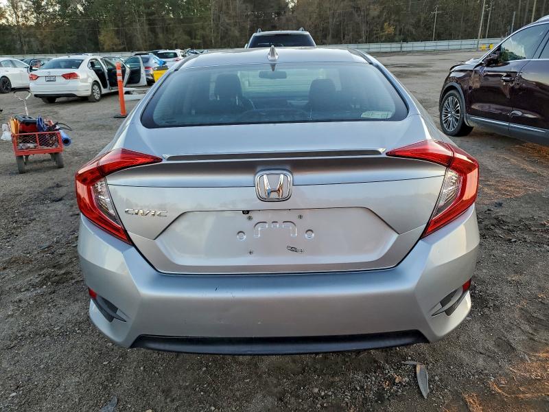 Photo 6 from auction – 2016 HONDA CIVIC EXL with VIN 19XFC1F75GE010276