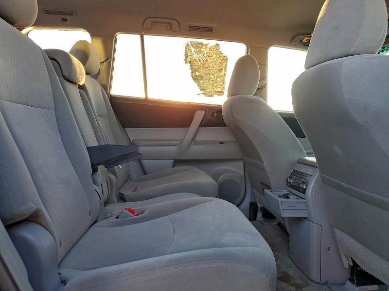 Photo 10 from auction – 2010 TOYOTA HIGHLANDER with VIN 5TDZA3EH8AS004087