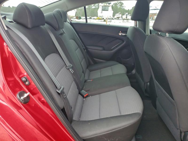 Photo 10 from auction – 2015 KIA FORTE LX with VIN KNAFX4A62F5324253