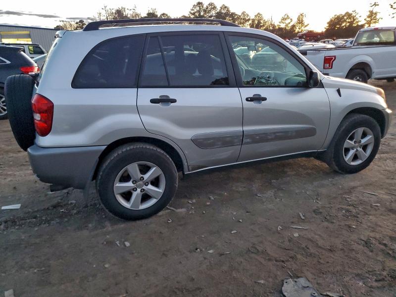 Photo 3 from auction – 2004 TOYOTA RAV4 with VIN JTEGD20V340022909