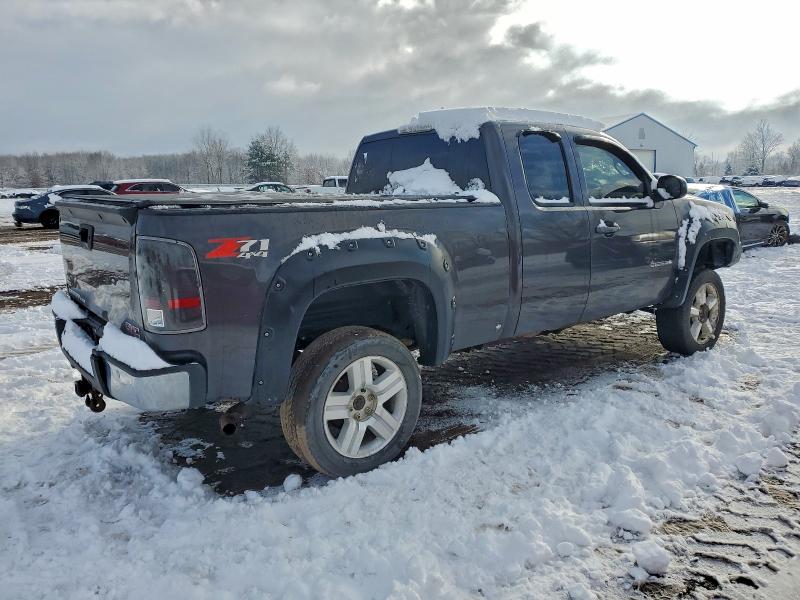 Photo 3 from auction – 2011 GMC SIERRA K15 with VIN 1GTR2WE3XBZ332792
