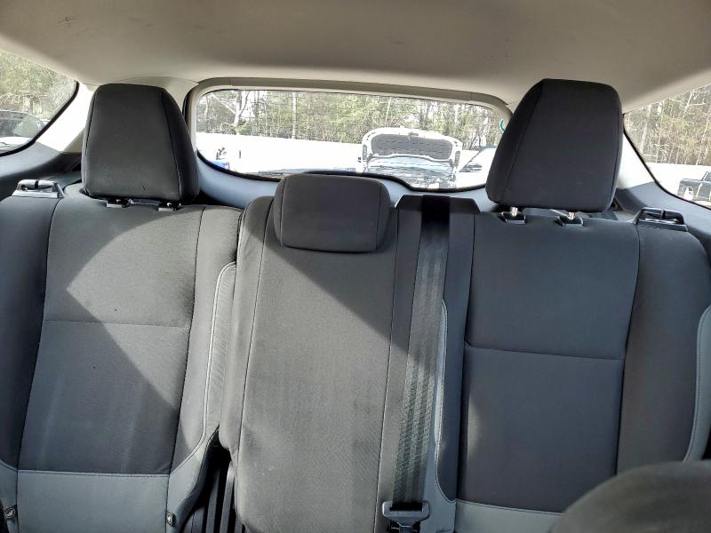 Photo 10 from auction – 2014 FORD ESCAPE S with VIN 1FMCU0F77EUC81392