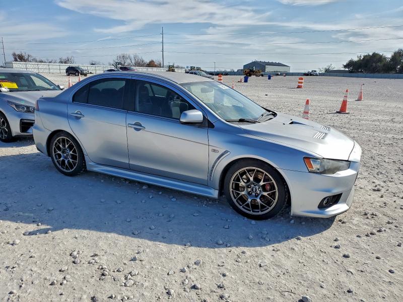 Photo 4 from auction – 2011 MITSUBISHI LANCER EVO with VIN JA32W5FV8BU031692