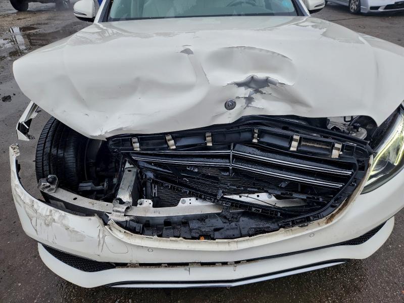 Photo 11 from auction – 2017 MERCEDES-BENZ E 300 with VIN WDDZF4JB9HA079001