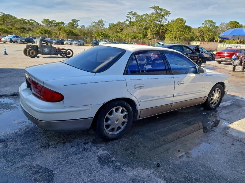 Photo 3 from auction – 1998 BUICK REGAL GS with VIN 2G4WF5211W1465519