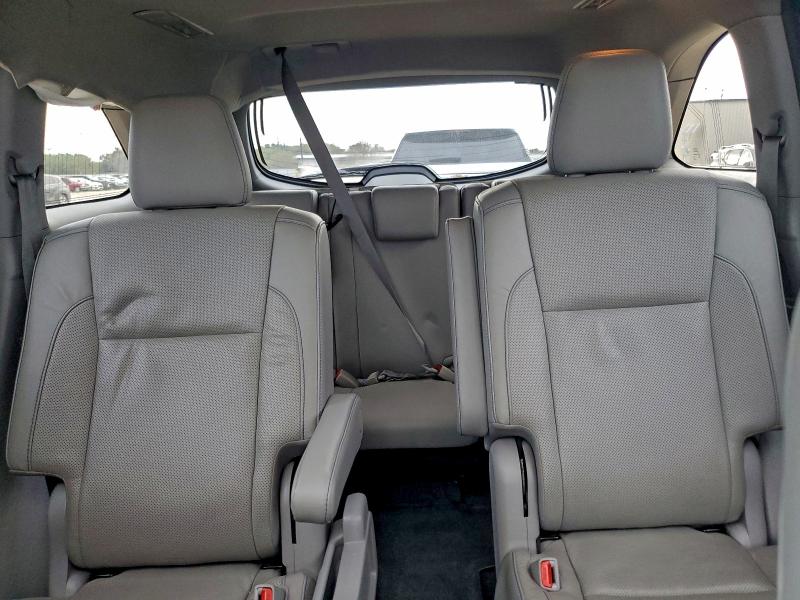 Photo 10 from auction – 2019 TOYOTA HIGHLANDER with VIN 5TDYZRFH1KS332152