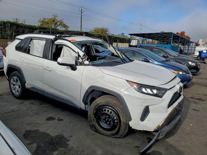 Photo 4 from auction – 2019 TOYOTA RAV4 LE with VIN 2T3K1RFV5KC018684