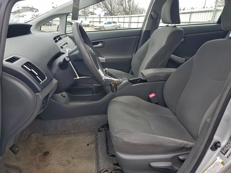 Photo 7 from auction – 2011 TOYOTA PRIUS with VIN JTDKN3DU5B5329484