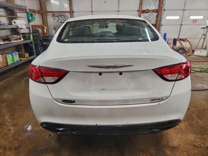 Photo 6 from auction – 2016 CHRYSLER 200 with VIN 1C3CCCFB3GN121430