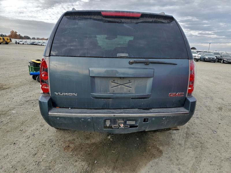 Photo 6 from auction – 2008 GMC YUKON DENA with VIN 1GKFK63898J188231