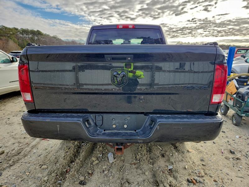 Photo 6 from auction – 2018 RAM 1500 ST with VIN 1C6RR7FT7JS290127