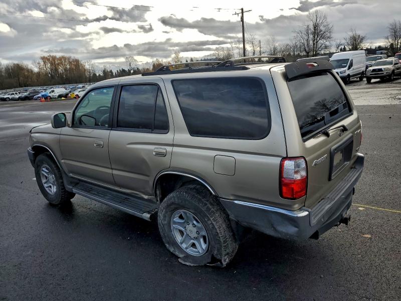 Photo 2 from auction – 2001 TOYOTA 4RUNNER SR with VIN JT3HN86R210349126