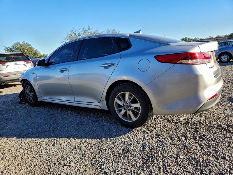 Photo 2 from auction – 2017 KIA OPTIMA LX with VIN 5XXGT4L35HG134144