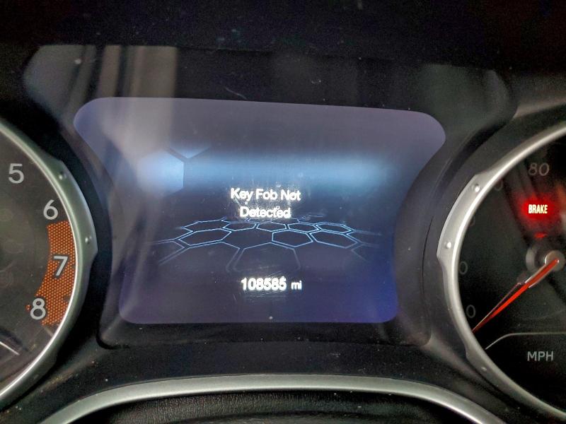 Photo 9 from auction – 2018 JEEP COMPASS with VIN 3C4NJCCB2JT358027