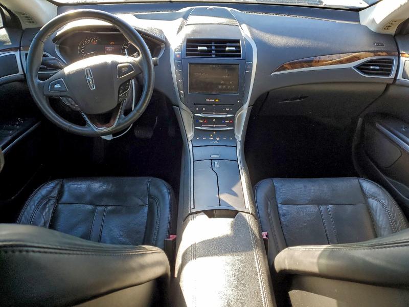 Photo 8 from auction – 2014 LINCOLN MKZ with VIN 3LN6L2JK2ER802839