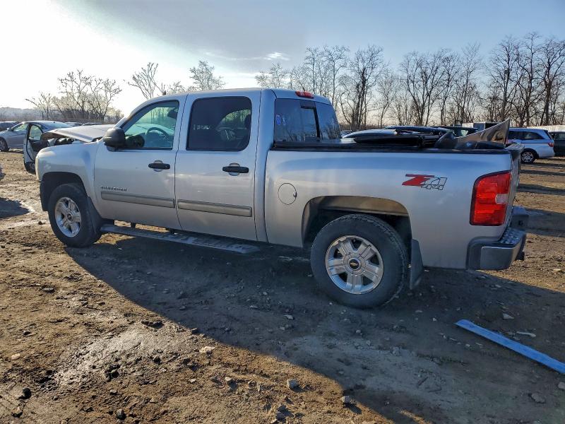 Photo 2 from auction – 2013 CHEVROLET SILVERADO with VIN 3GCPKSE74DG167070