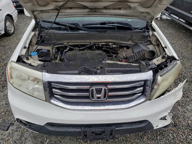 Photo 12 from auction – 2015 HONDA PILOT EX with VIN 5FNYF3H40FB030104