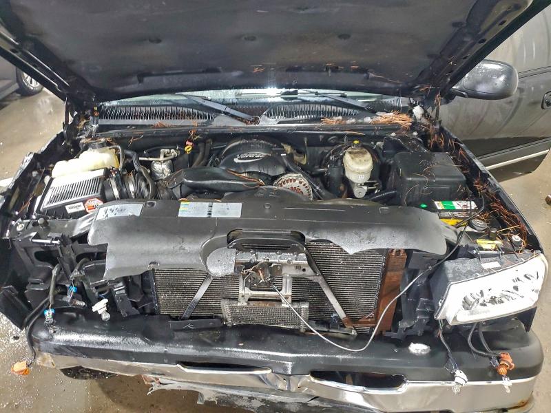 Photo 11 from auction – 2003 CHEVROLET SILVERADO with VIN 1GCEK19T93E126156