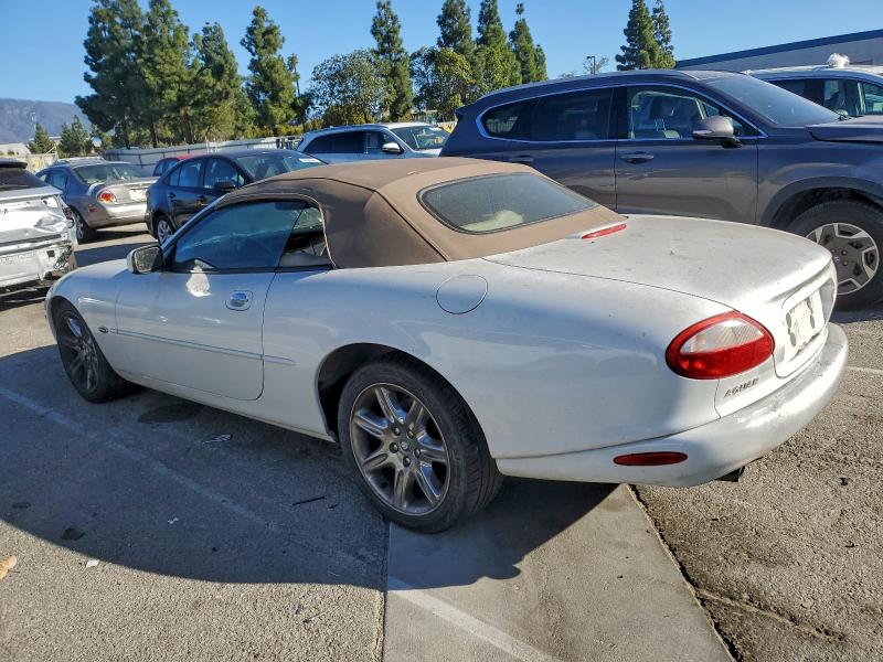 Photo 2 from auction – 2000 JAGUAR XK8 with VIN SAJJA42CXYNA05547