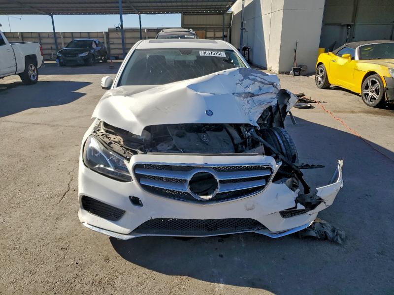 Photo 5 from auction – 2014 MERCEDES-BENZ E 350 with VIN WDDHF5KB2EA913878