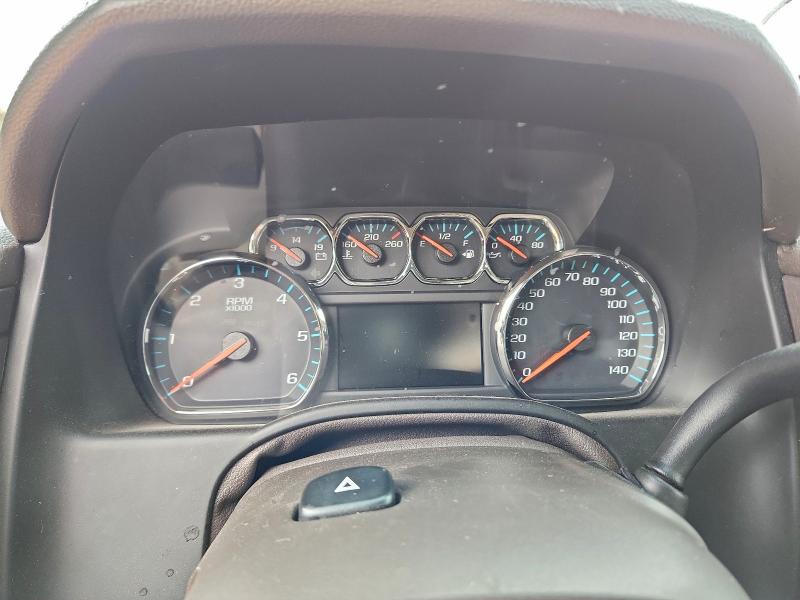 Photo 9 from auction – 2018 CHEVROLET SUBURBAN K with VIN 1GNSKHKC7JR282960