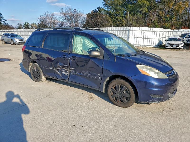 Photo 4 from auction – 2006 TOYOTA SIENNA CE with VIN 5TDZA23C76S456394