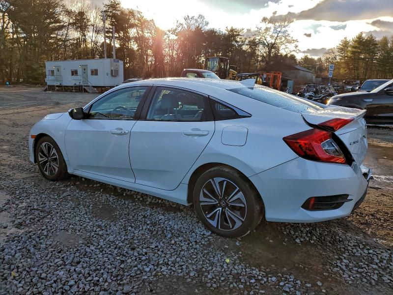 Photo 2 from auction – 2016 HONDA CIVIC EXL with VIN 19XFC1F77GE219308