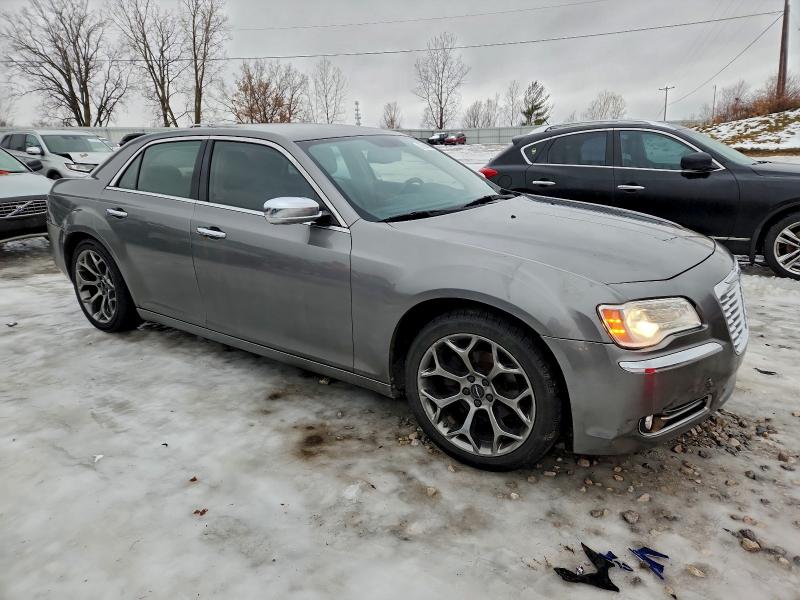 Photo 4 from auction – 2011 CHRYSLER 300 LIMITE with VIN 2C3CA5CG7BH564313
