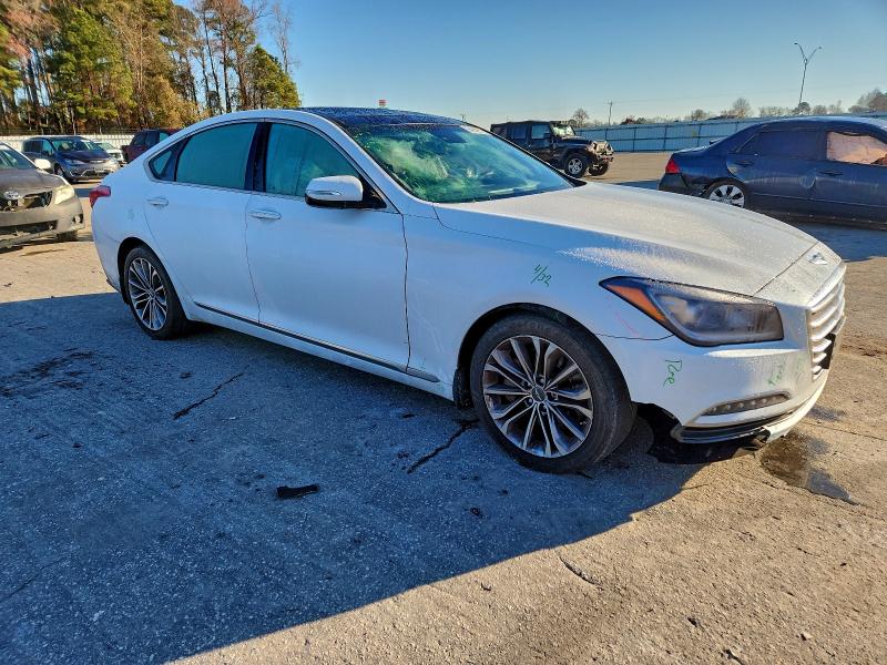 Photo 4 from auction – 2016 HYUNDAI GENESIS 3. with VIN KMHGN4JE7GU141535