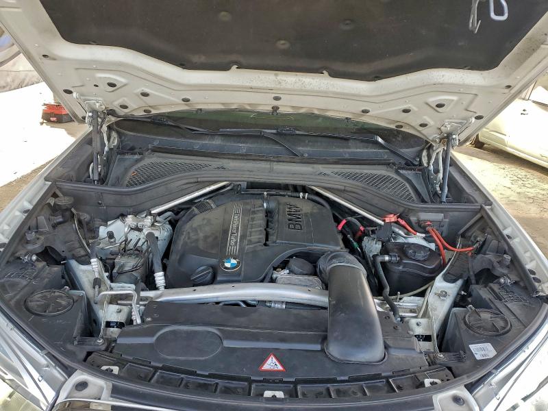 Photo 11 from auction – 2014 BMW X5 SDRIVE3 with VIN 5UXKR2C5XE0C01205