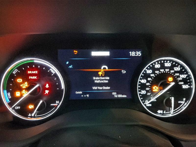 Photo 9 from auction – 2022 TOYOTA SIENNA with VIN 5TDERKEC2NS105055