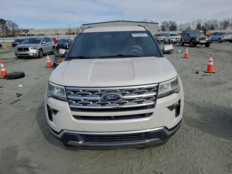 Photo 5 from auction – 2018 FORD EXPLORER L with VIN 1FM5K7F87JGA39808