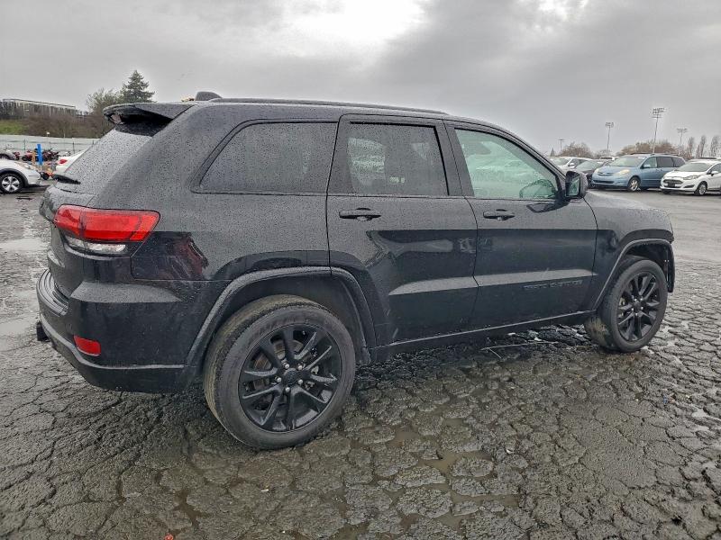 Photo 3 from auction – 2021 JEEP GRAND CHER with VIN 1C4RJFAG5MC809548