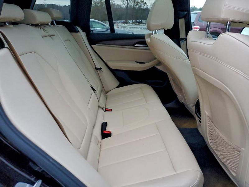 Photo 11 from auction – 2018 BMW X3 XDRIVE3 with VIN 5UXTR9C55JLC81213