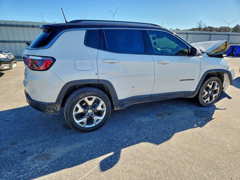 Photo 3 from auction – 2018 JEEP COMPASS with VIN 3C4NJDCBXJT360579