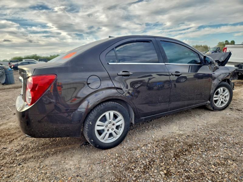 Photo 3 from auction – 2014 CHEVROLET SONIC LT with VIN 1G1JC5SH5E4209349