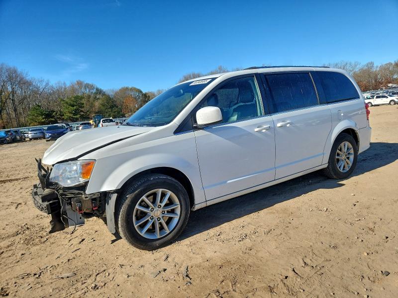 DODGE GRAND CARA 2019 with VIN 2C4RDGCG8KR661801 - Photo from auction