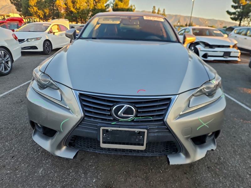 Photo 5 from auction – 2016 LEXUS IS 200T with VIN JTHBA1D23G5001940