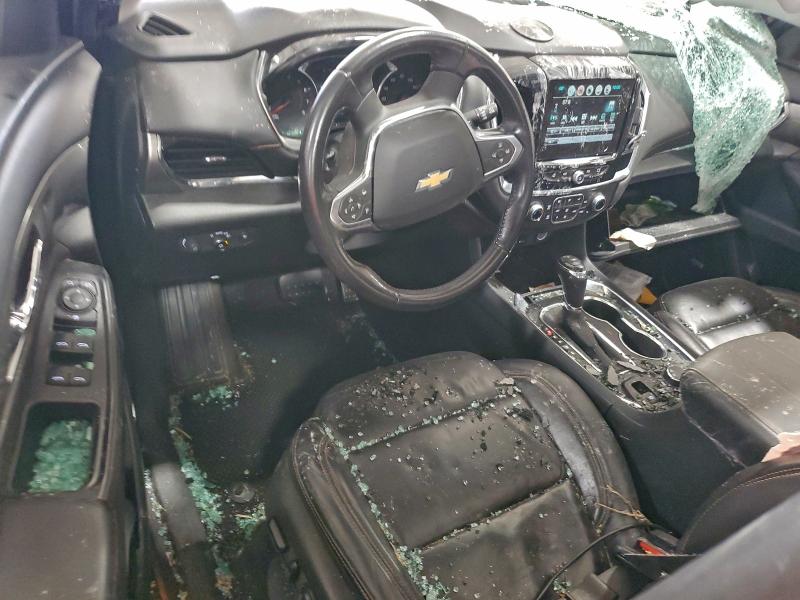 Photo 8 from auction – 2018 CHEVROLET TRAVERSE L with VIN 1GNERHKW6JJ190398