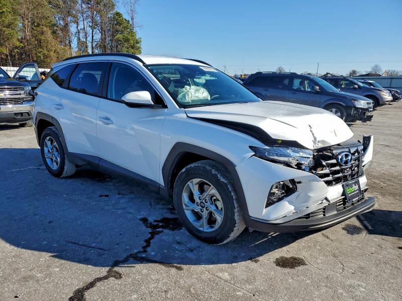 Photo 4 from auction – 2024 HYUNDAI TUCSON SEL with VIN 5NMJBCDE4RH385808